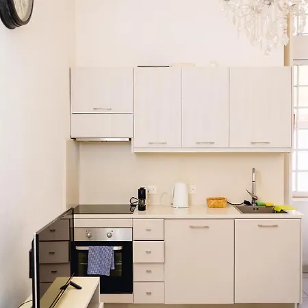 Unique 1 Bedroom In Hearth Of Old Valetta Valletta