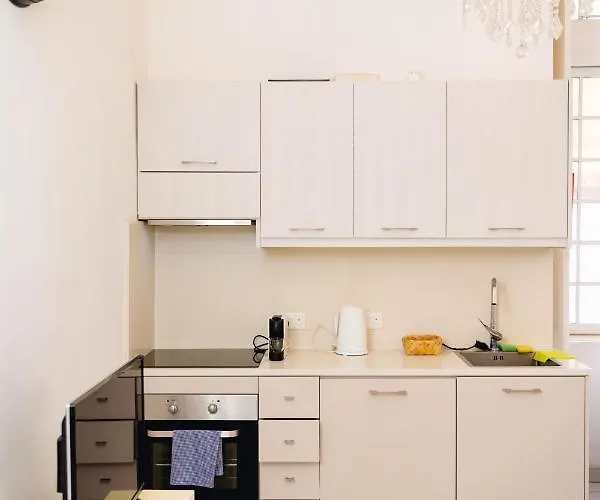 Unique 1 Bedroom In Hearth Of Old Valetta Valletta